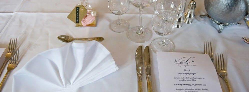 Hovde Gard Hotel Brekstad Buitenkant foto